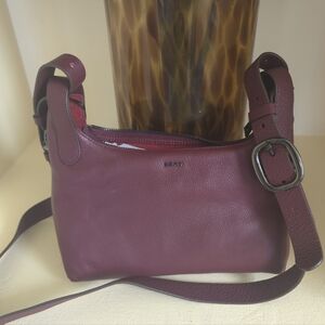 DKNY MERLOT LEATHER CROSSBODY HANDBAG NWT